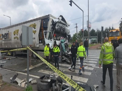 Bursa haftaya korkun&ccedil; kazayla başladı: 1 &ouml;l&uuml;