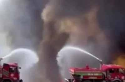 Bursa Harmancık'da yangın b&uuml;y&uuml;yerek devam ediyor!