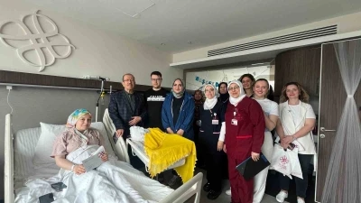 Bursa Hayat Hastanesi&rsquo;nde anneler g&uuml;n&uuml; kutlaması