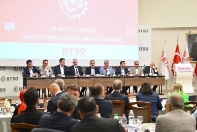Bursa inşaat sekt&ouml;r&uuml; kentsel d&ouml;n&uuml;ş&uuml;mde taleplerini a&ccedil;ıkladı