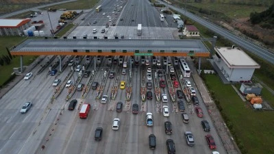 Bursa- İstanbul istikametindeki otoyolda trafik yavaşladı