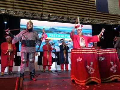 Bursa Mehter Takımı Fransa&rsquo;yı fethetti