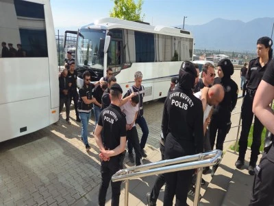 Bursa merkezli 4 ilde narkotik baskını; 23 ş&uuml;pheli adliyede