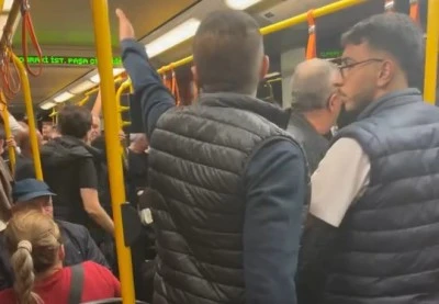 Bursa metrosunda Allah'a k&uuml;f&uuml;r tartışması 