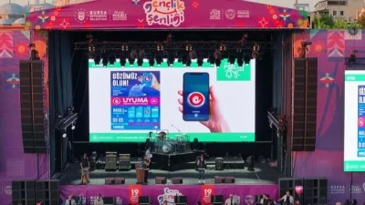 Bursa narkotik polisi farkındalık &ccedil;alışmalarına devam ediyor