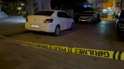 Bursa Nil&uuml;fer'de ara&ccedil; kurşunlandı