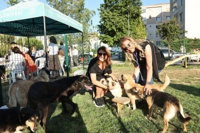 Bursa Nil&uuml;fer'de &ldquo;Bir Yuva Bir Umut&rdquo; şenliği