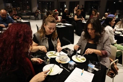 Bursa Nil&uuml;fer&rsquo;de Gastroetnom&uuml;zikolojik Kaynatmalar 