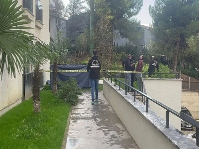 Bursa Nil&uuml;fer'de gen&ccedil; adam feci şekilde hayatını kaybetti