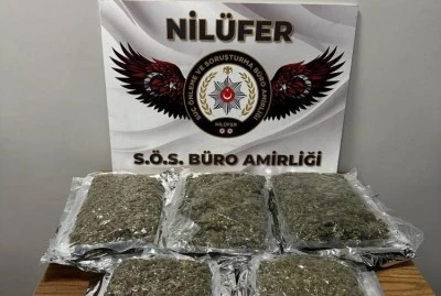 Bursa Nil&uuml;fer'de y&uuml;kl&uuml; miktarda uyuşturucu ele ge&ccedil;irildi 
