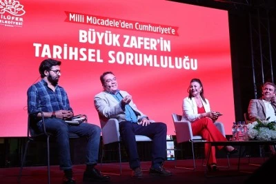 Bursa Nil&uuml;fer&rsquo;de Zafer Bayramı'na &ouml;zel s&ouml;yleşi