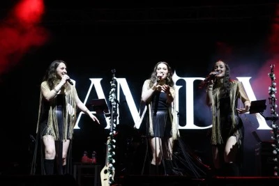 Bursa Nil&uuml;fer Karadeniz Festivali, Samida Grubu'nun konseriyle son buldu