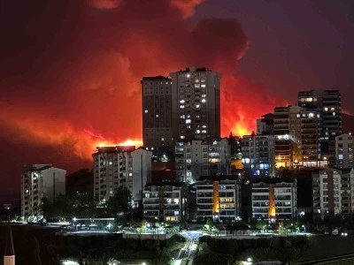 Bursa&rsquo;nın ciğerleri yanıyor, mahalleler boşaltılıyor