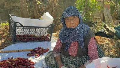Bursa'nın en yaşlı biber iş&ccedil;isi