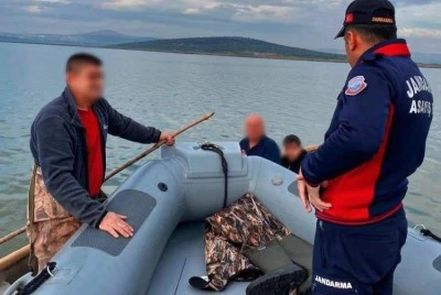 Bursa'nın incisi Uluabat'ta ka&ccedil;ak avcılık