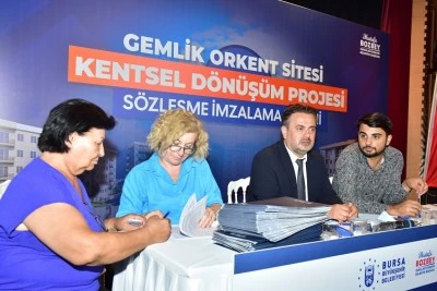 Bursa'nın kentsel d&ouml;n&uuml;ş&uuml;m&uuml;nde &ouml;nemli imzalar atıldı