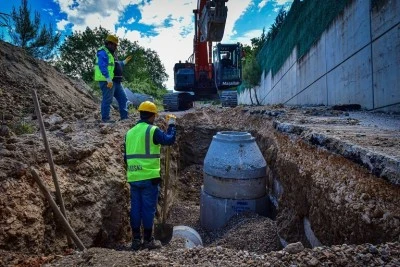 Bursa'nın t&uuml;m il&ccedil;elerinde altyapı &ccedil;alışmaları 