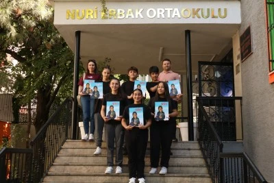 Bursa Nuri Erbak Ortaokulu &ouml;ğrencilerinin hazırladığı Nefes dergisi yayınlandı