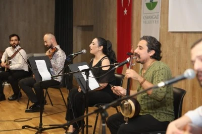 Bursa Osmangazi'de Anadolu t&uuml;rk&uuml;lerinin ezgileri y&uuml;kseldi