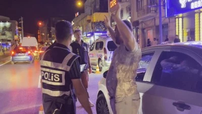 Bursa polisinden geniş &ccedil;aplı uygulama