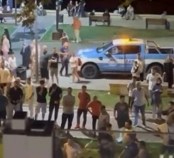 Bursa sahillerine seyyar satıcı operasyonu