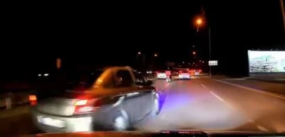 Bursa şehir trafiğinde makas atarak ilerledi: İşte o g&ouml;r&uuml;nt&uuml;ler!