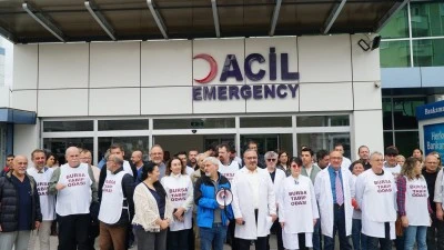 Bursa Tabip Odası'ndan &uuml;cretlerini alamayan sağlık &ccedil;alışanları i&ccedil;in basın a&ccedil;ıklaması