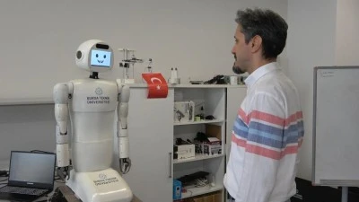 Bursa Teknik &Uuml;niversitesi yapay zeka destekli insansı robot geliştirildi