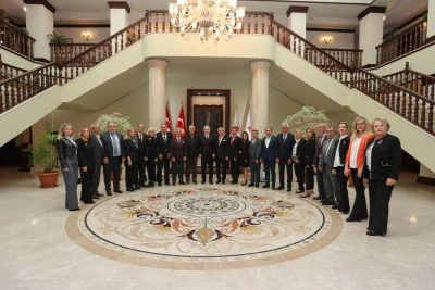 Bursa Valisi Erol Ayyıldız, muhtarları ağırladı