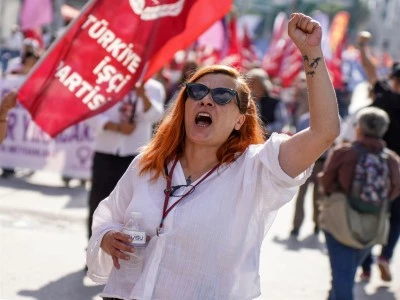 Bursa ve &uuml;lkemizin diğer kentlerinden en &ouml;zel 1 Mayıs fotoğrafları