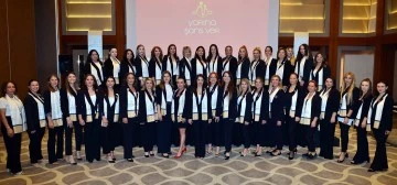 Bursa Yarına Şans Ver Kul&uuml;b&uuml;&rsquo;nde Emire Cant&uuml;rk Eren, g&uuml;ven tazeledi