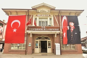 Bursa Yenişehir Belediyesi'nden her g&uuml;n &uuml;cretsiz erzak ve sıcak yemek 