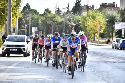 Bursa Yenişehir&rsquo;de pedallar zafer i&ccedil;in &ccedil;evrildi