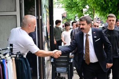 Bursa Yıldırım Belediye Başkanı Oktay Yılmaz'dan yerinde y&ouml;netim &ccedil;alışması