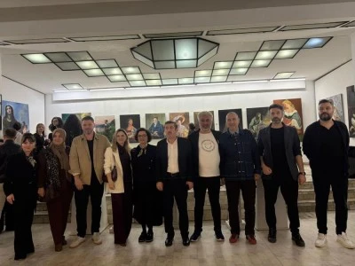 Bursa Zeki M&uuml;ren G&uuml;zel Sanatlar Lisesi&rsquo;nden Karekodlu Yıl Sonu Sergisi