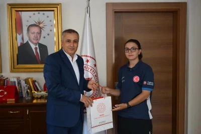  Bursalı gen&ccedil; ok&ccedil;u Avrupa şampiyonluğuyla gururlandırdı