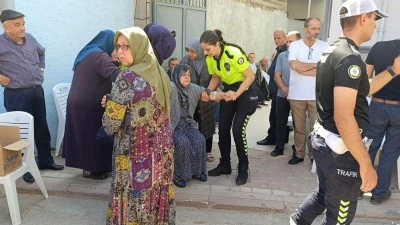 Bursalı şehit polis m&uuml;d&uuml;r&uuml;n&uuml;n annesi hastaneye kaldırıldı
