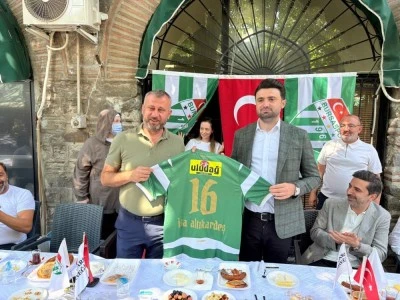 Bursaspor Başkanı Enes &Ccedil;elik: Bursa'yı seven takımını da sever