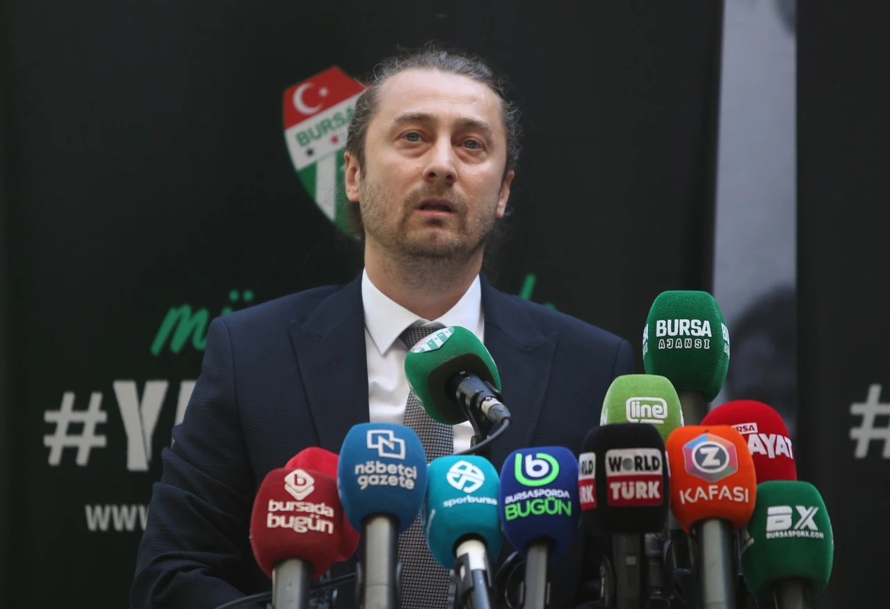 Bursaspor Basketbol&rsquo;dan transfer taarruzu! Aynı g&uuml;n 10 transfer!