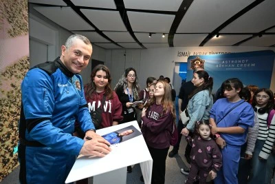 Bursaspor bayrağını uzaya taşıdı