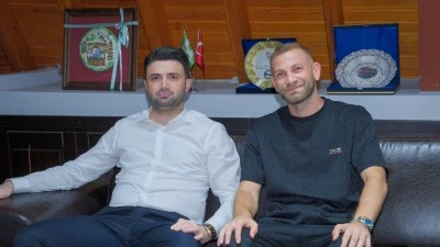 Bursaspor'da Sedat Cengiz ile yollar ayrıldı !