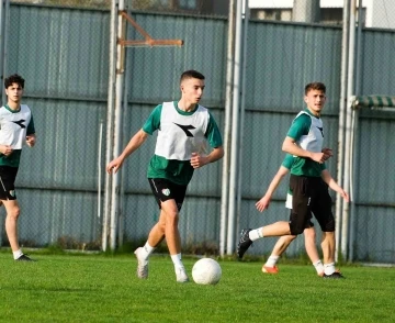 Bursaspor&rsquo;da tempo artıyor