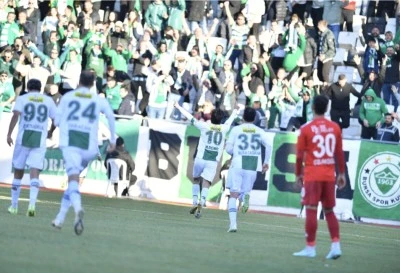 Bursaspor'dan 3 gol 3 puan ! 