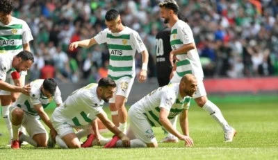 Bursaspor&rsquo;dan tarihe ge&ccedil;en gol sezonu