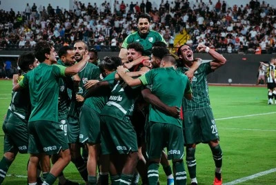 Bursaspor liderlik i&ccedil;in sahada ! 