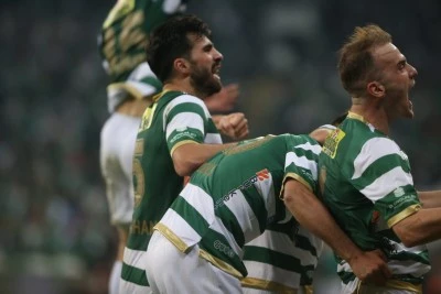 Bursaspor Tahsin Tam&rsquo;la fırtına gibi başladı:3-0