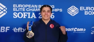 Busenaz S&uuml;rmeneli, &uuml;st &uuml;ste ikinci kez Avrupa şampiyonu oldu