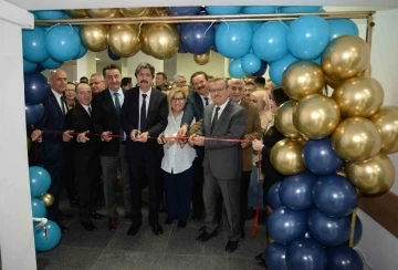 BU&Uuml; Hastanesi&rsquo;nin modern yemekhanesi hizmete a&ccedil;ıldı