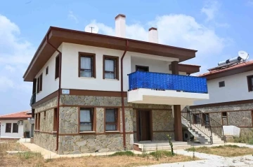 B&uuml;y&uuml;k Manavgat yangını sonrası b&ouml;lge yeniden imar edildi
