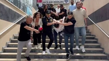B&uuml;y&uuml;k&ccedil;ekmece&rsquo;de halıya sarılarak &ouml;ld&uuml;r&uuml;len 24 yaşındaki Sedef G&uuml;ler cinayetine ilişkin 2 ş&uuml;pheli adliyeye sevk edildi

